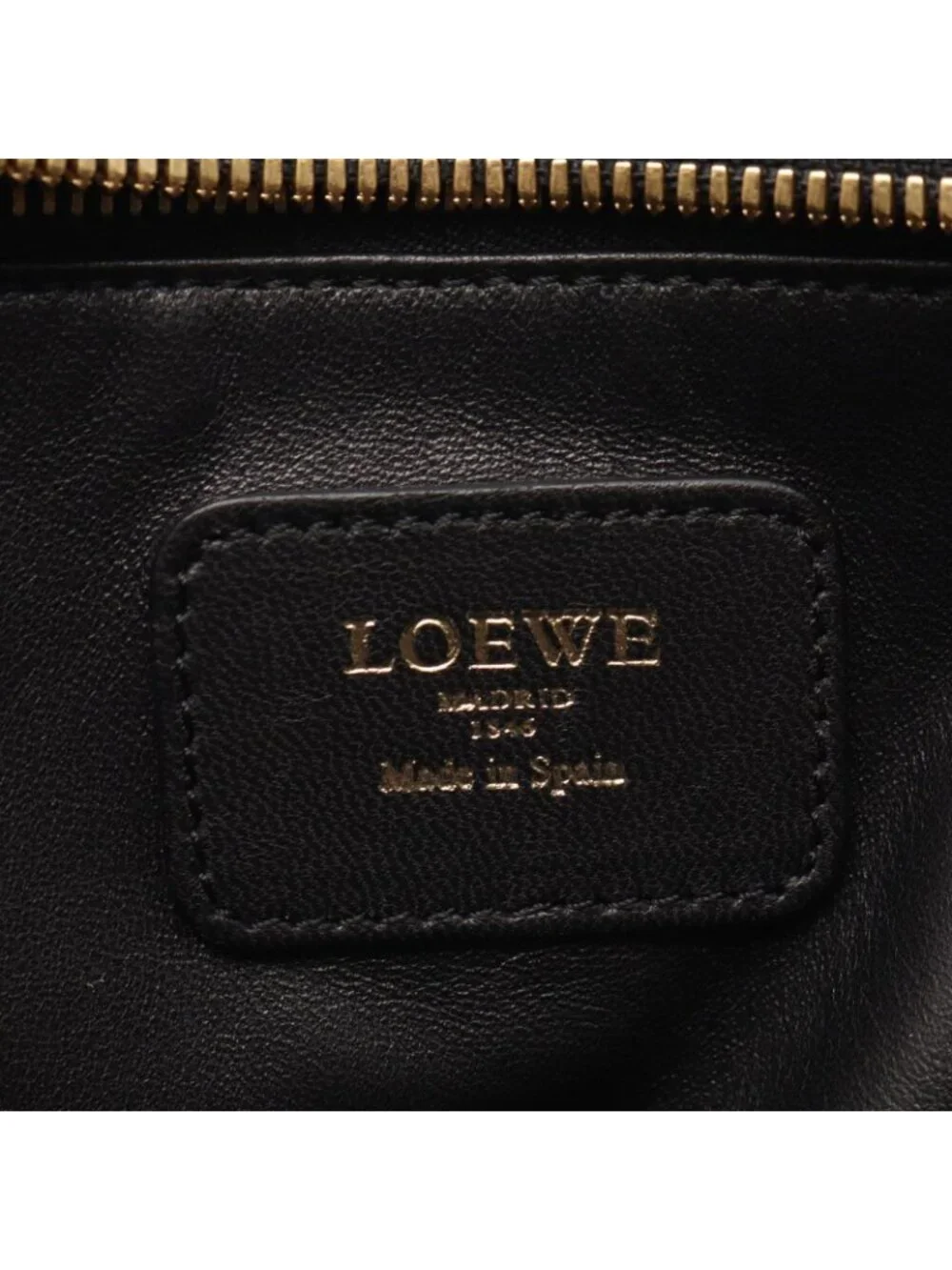 Loewe Handbag Amazona 36 Black Leather